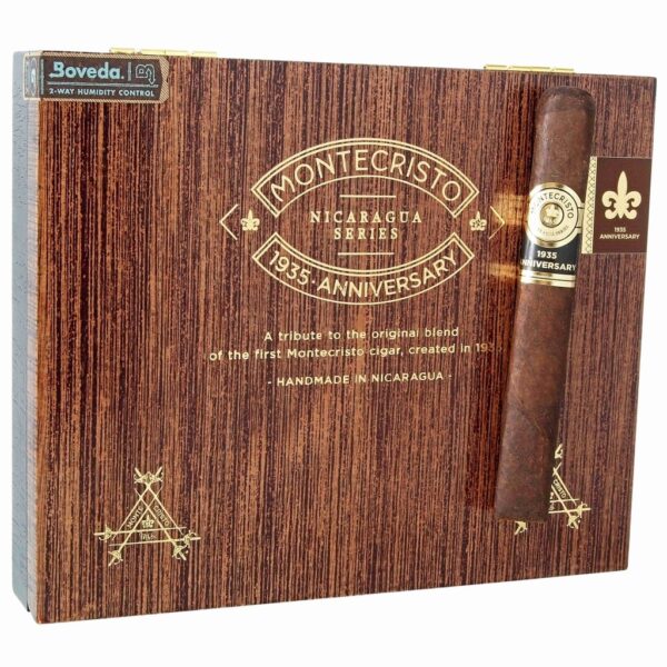 Montecristo 1935 Anniversary Nicaragua Toro - Image 2