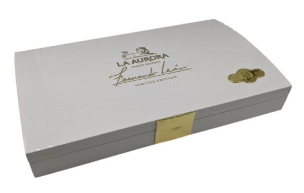 La Aurora Fernando León Family Reserve Limited Edition Belicoso - Image 2