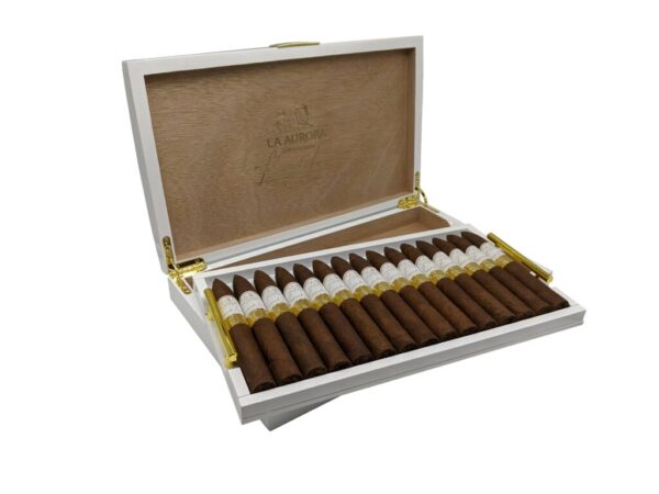 La Aurora Fernando León Family Reserve Limited Edition Belicoso