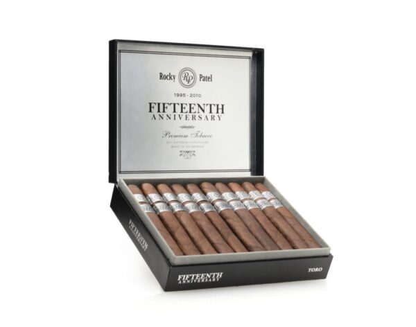 Rocky Patel Fifteenth Anniversary Corona Gorda