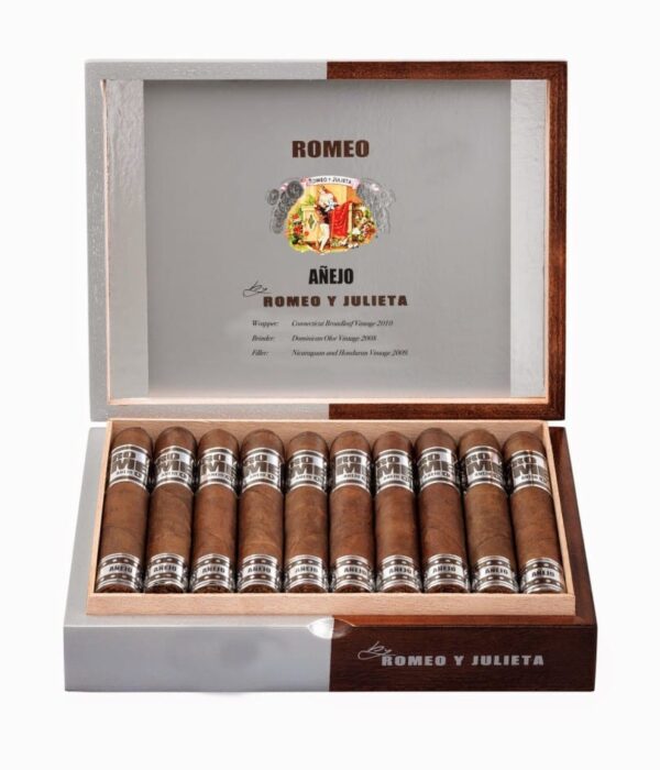 Romeo Añejo by Romeo y Julieta Robusto